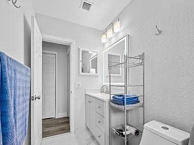 1208 NE 5th Avenue, #Unit 3, Fort Lauderdale, FL 33304 image (69)