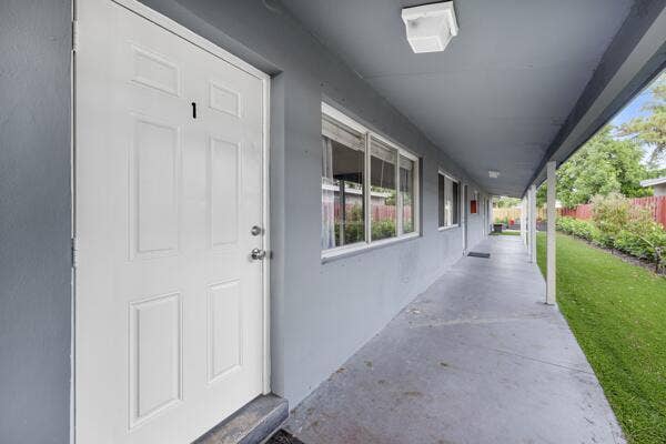 1208 NE 5th Avenue, #Unit 3, Fort Lauderdale, FL 33304 image (91)