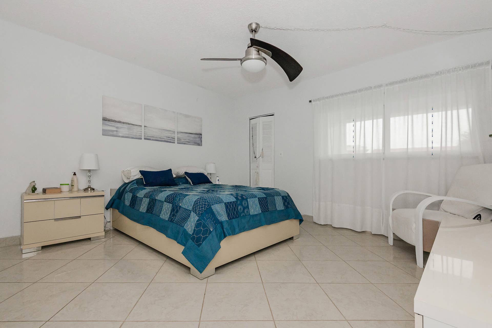 320 S Surf Road, #206, Hollywood, FL 33019 0-19