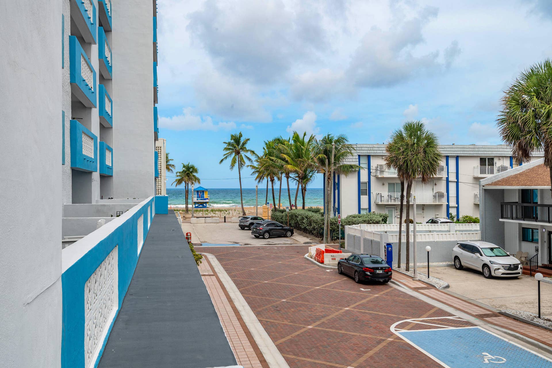 320 S Surf Road, #206, Hollywood, FL 33019 0-26