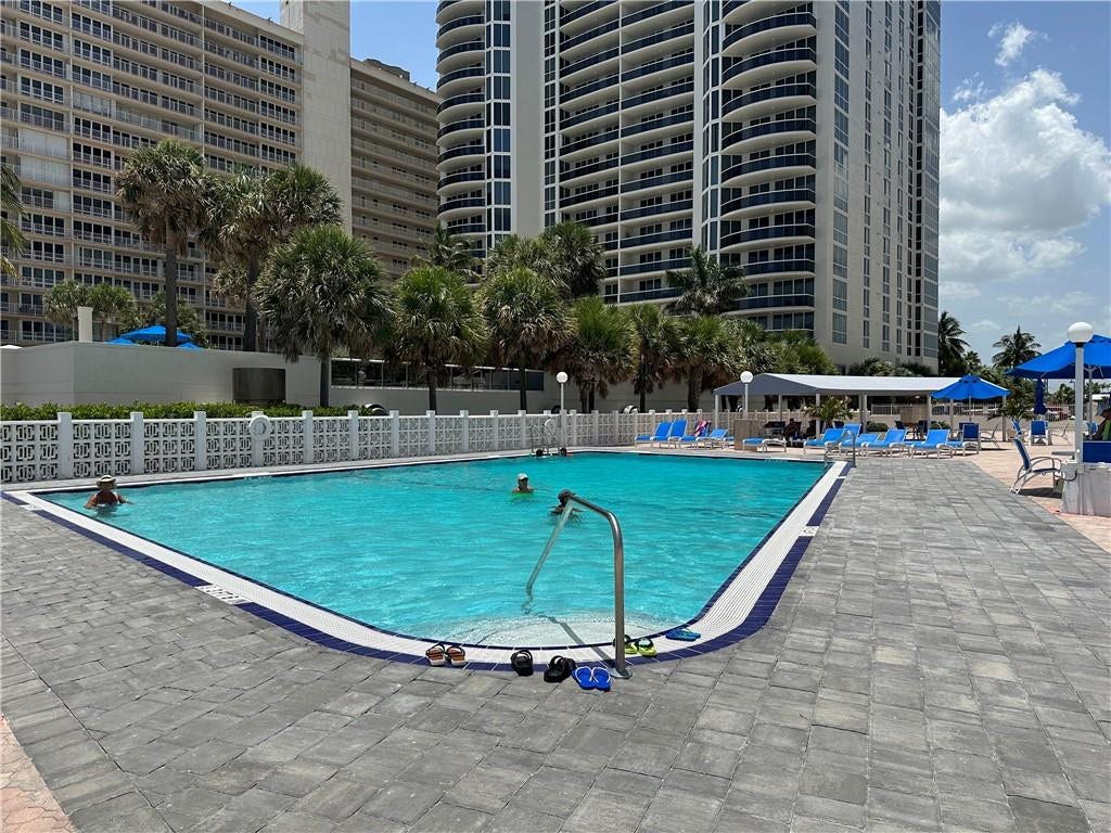 4250 GALT OCEAN Drive, #9F, Fort Lauderdale, Fort Lauderdale, FL 33308 Photo 4