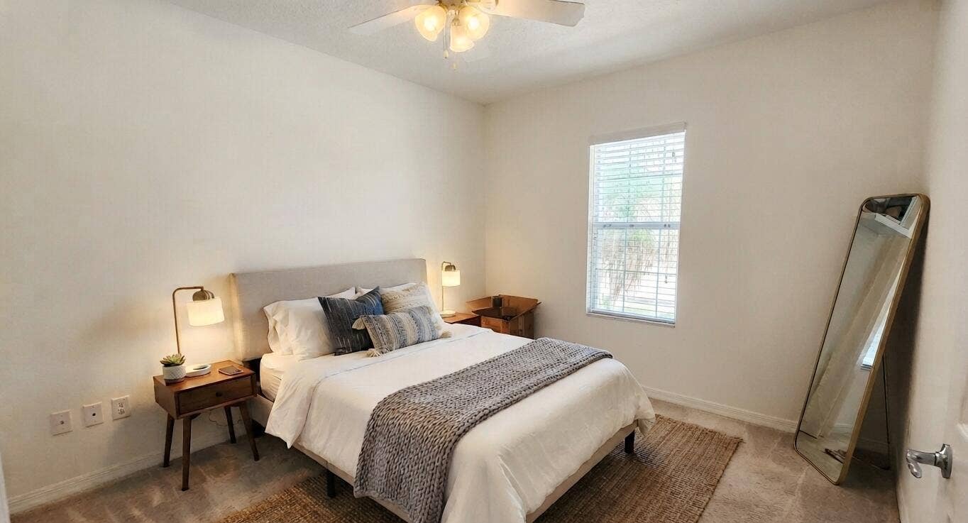2868 W COMMUNITY Drive, Jupiter, FL 33458 Virtually staged