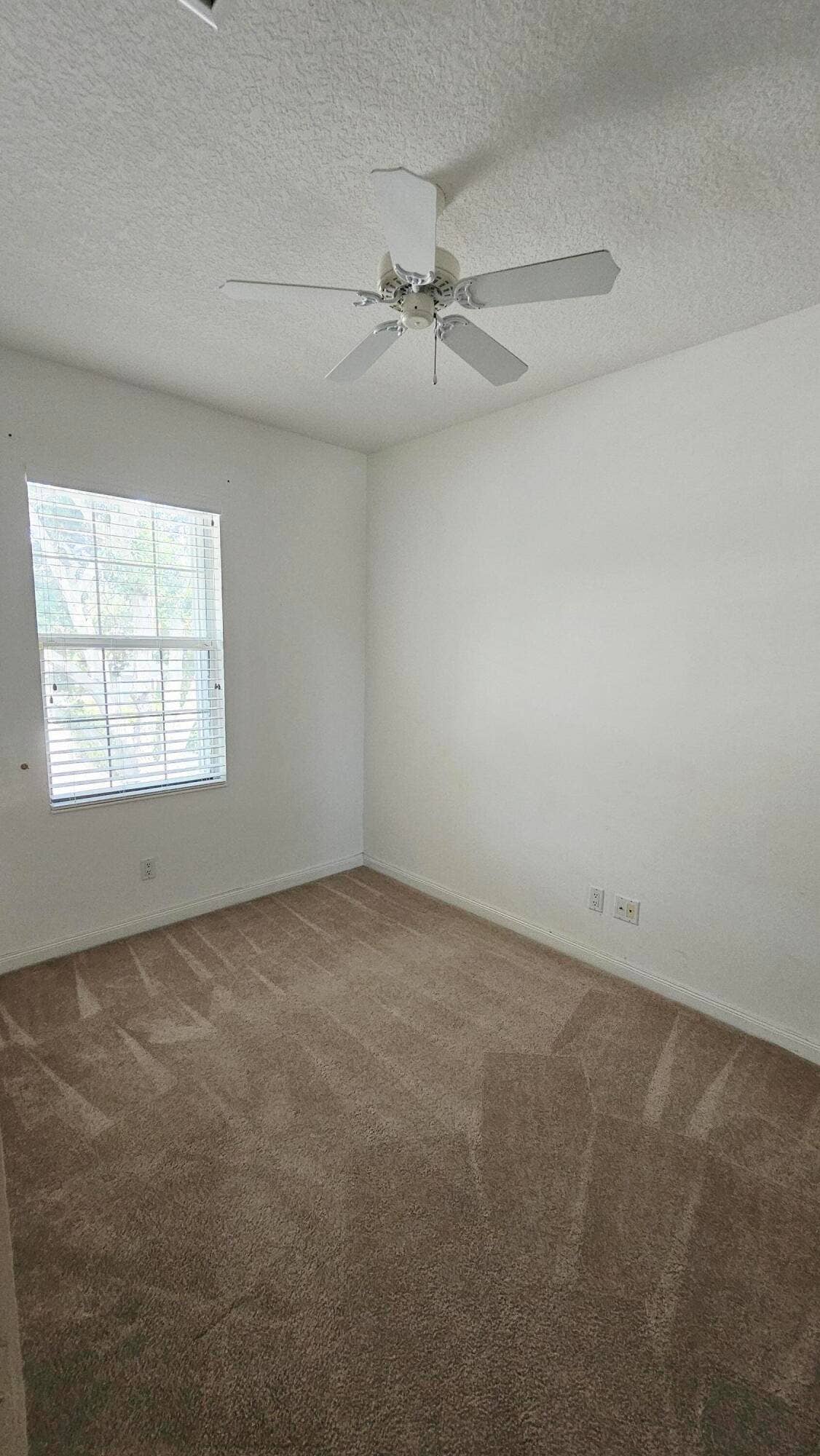 2868 W COMMUNITY Drive, Jupiter, FL 33458 1000093098