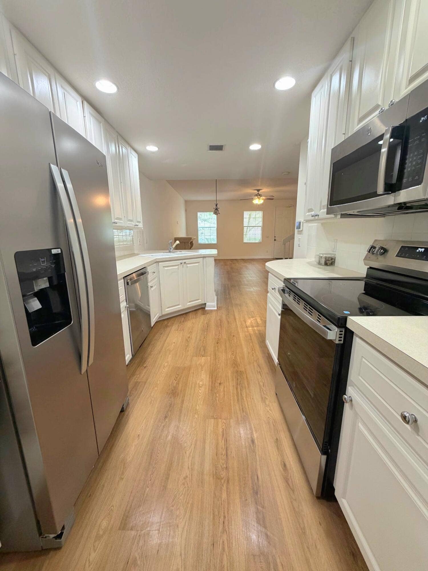 2868 W COMMUNITY Drive, Jupiter, FL 33458 1000095880