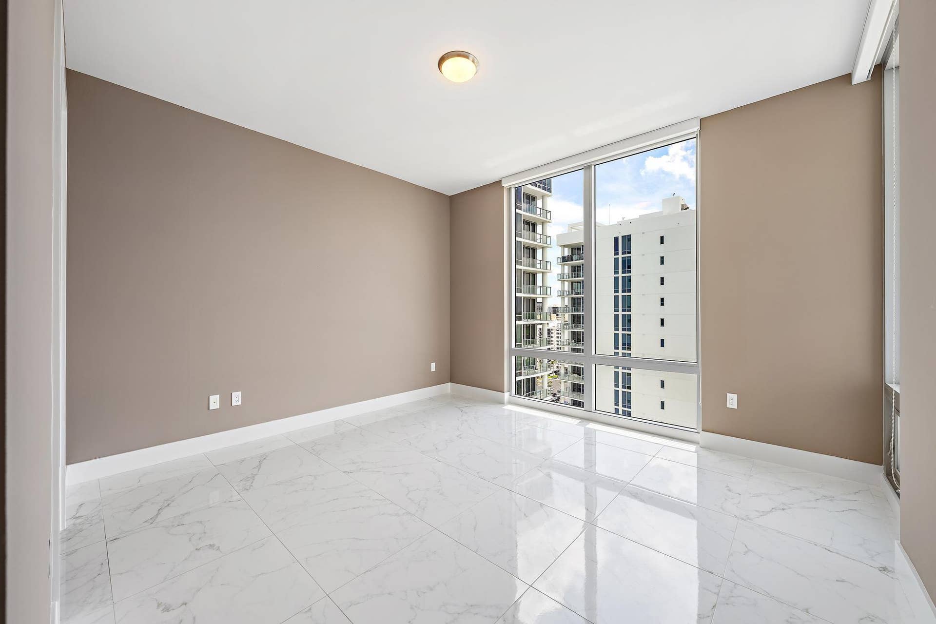 1 Water Club Way, #1604, North Palm Beach, FL 33408 Bed 2