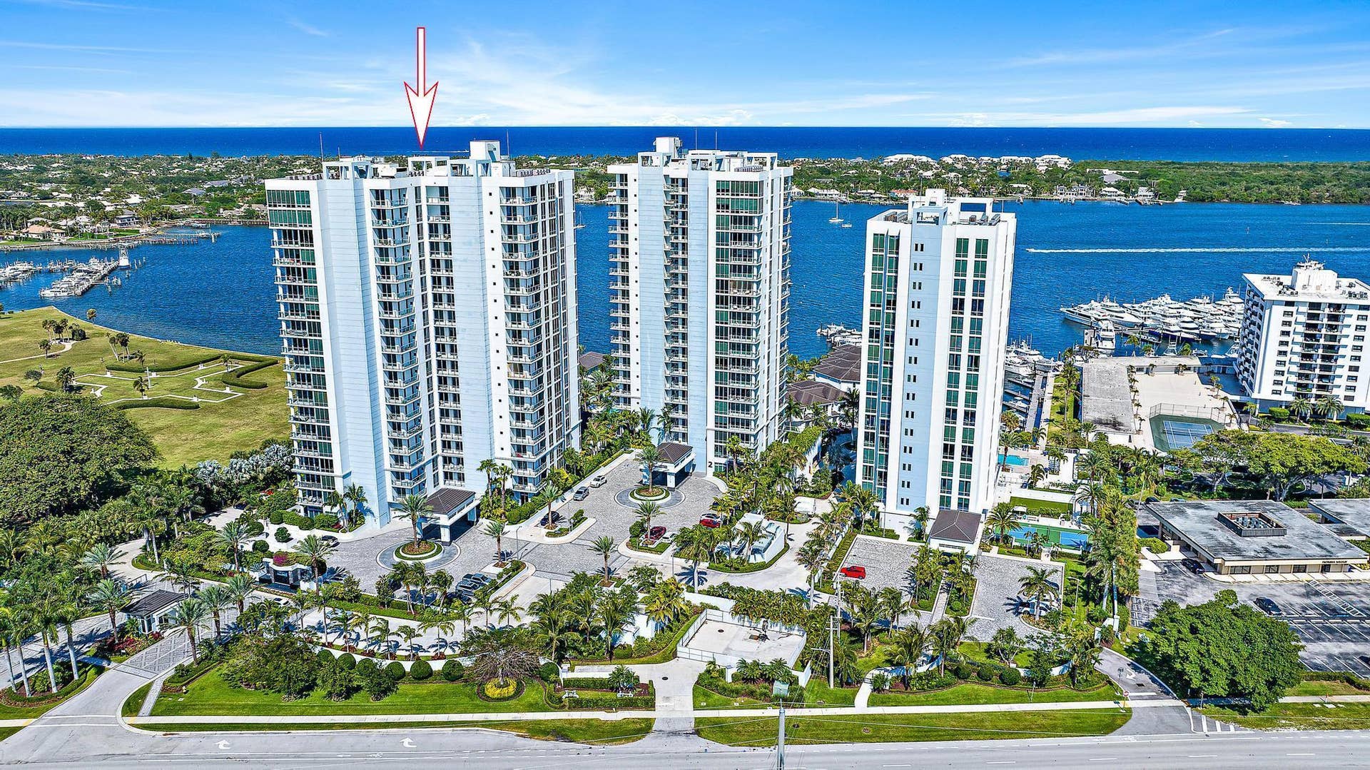 1 Water Club Way, #1604, North Palm Beach, FL 33408 Waterfront Tower View
