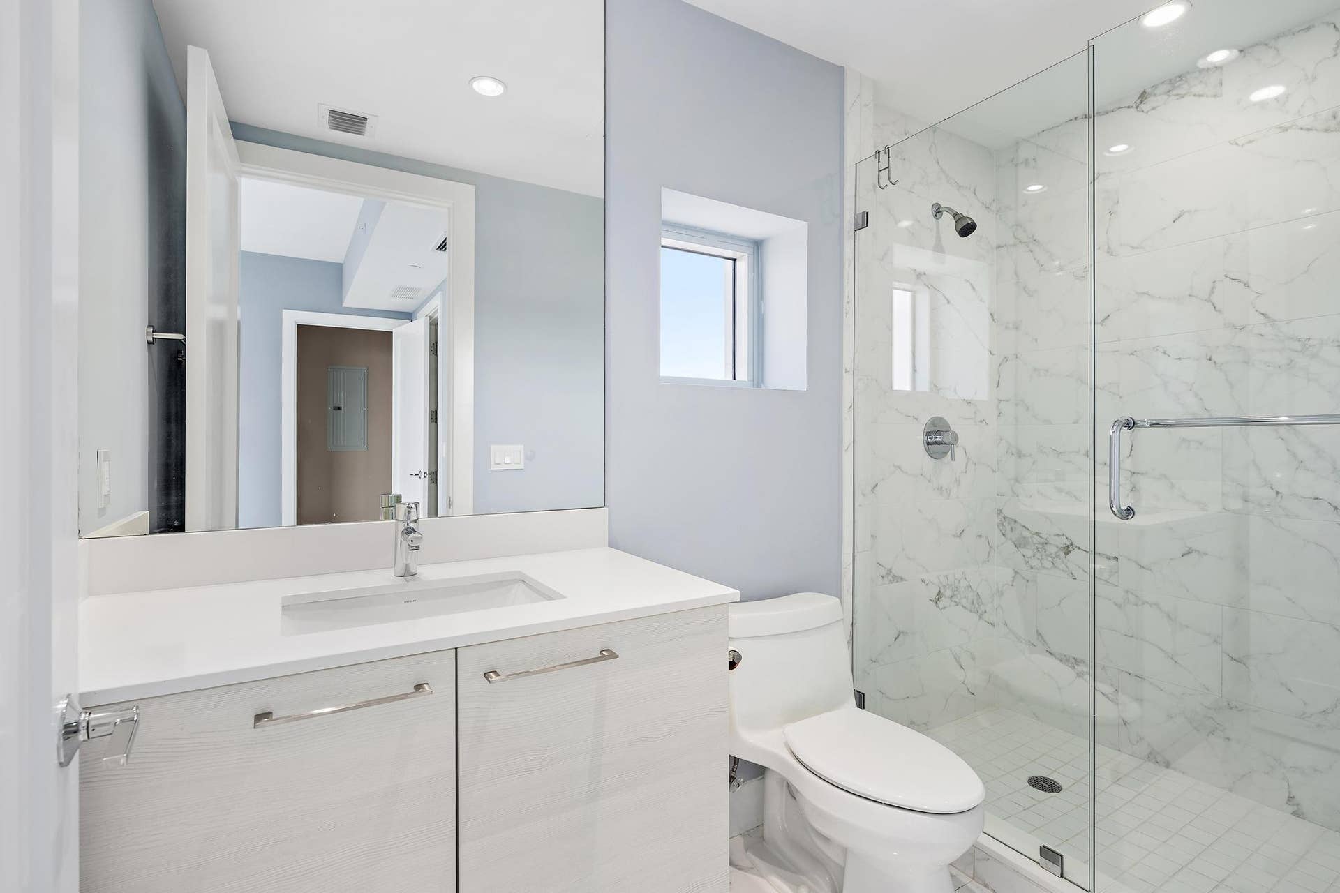 1 Water Club Way, #1604, North Palm Beach, FL 33408 Bed 3 Bath