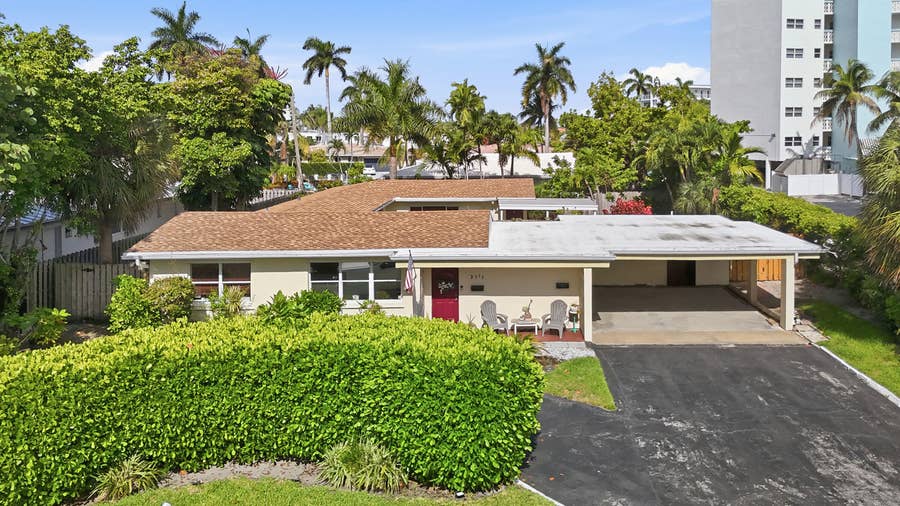 Property photo for 2713 NE 33RD Avenue, Fort Lauderdale, FL