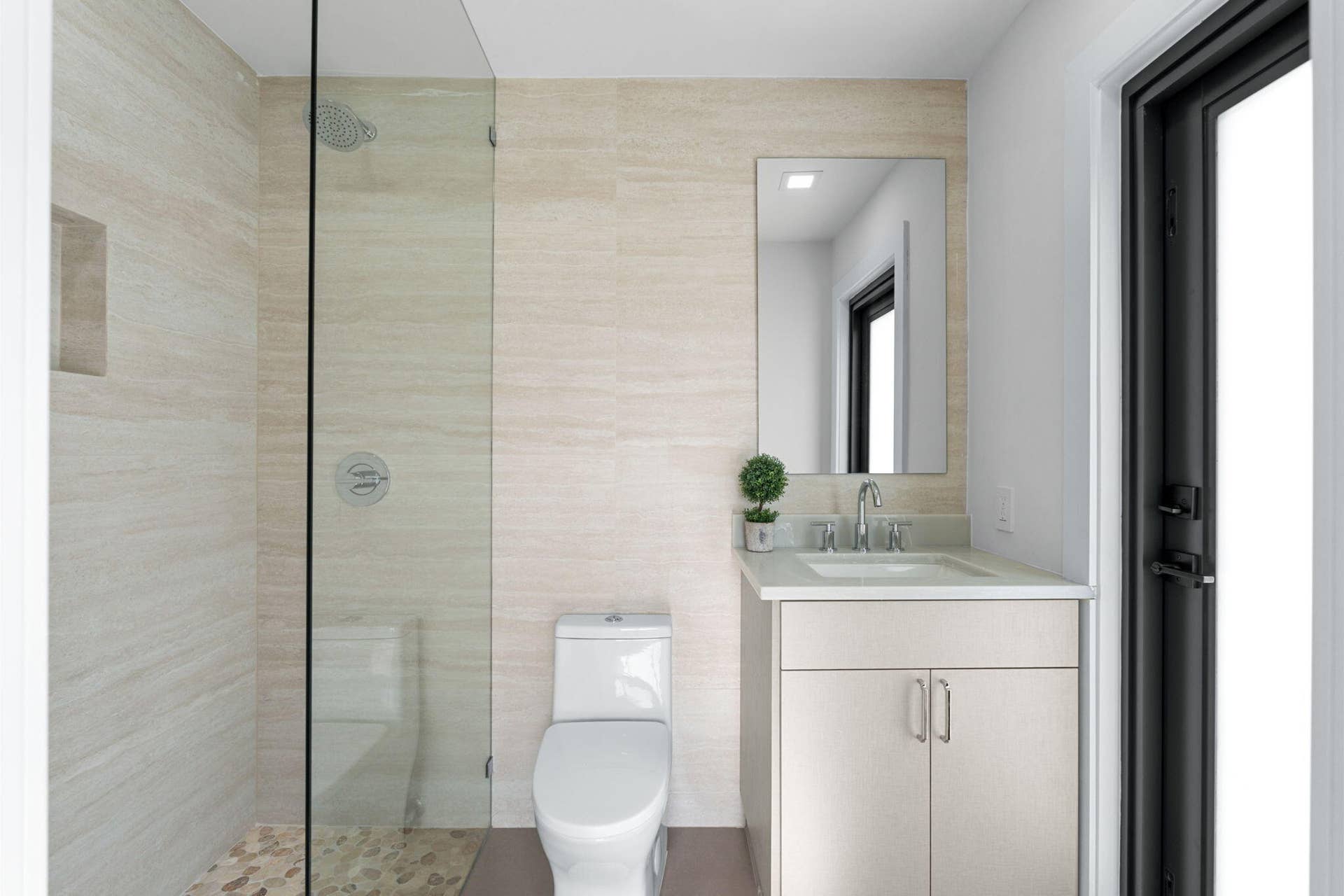 guest bathroom 2