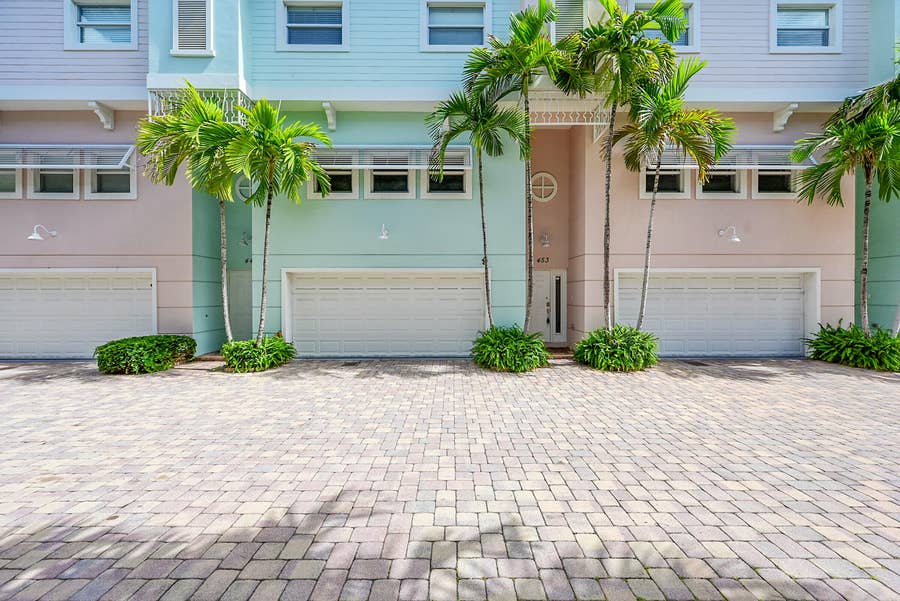 Property photo for 453 NE 1ST Street, Pompano Beach, FL