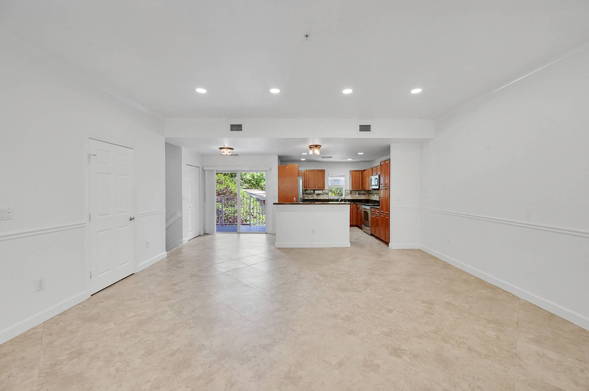 453 NE 1ST Street, Pompano Beach, FL 33060 19_0 (23)
