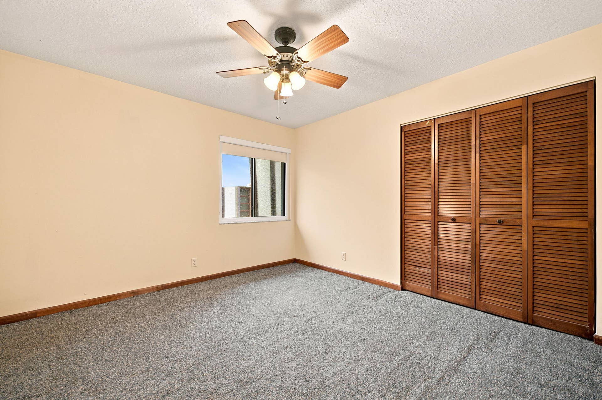 4TH BEDROOM