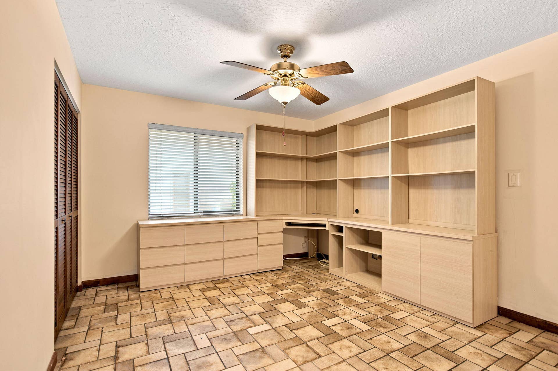EXTRA SPACE FAMILY ROOM WAS USED AS AN OFFICE