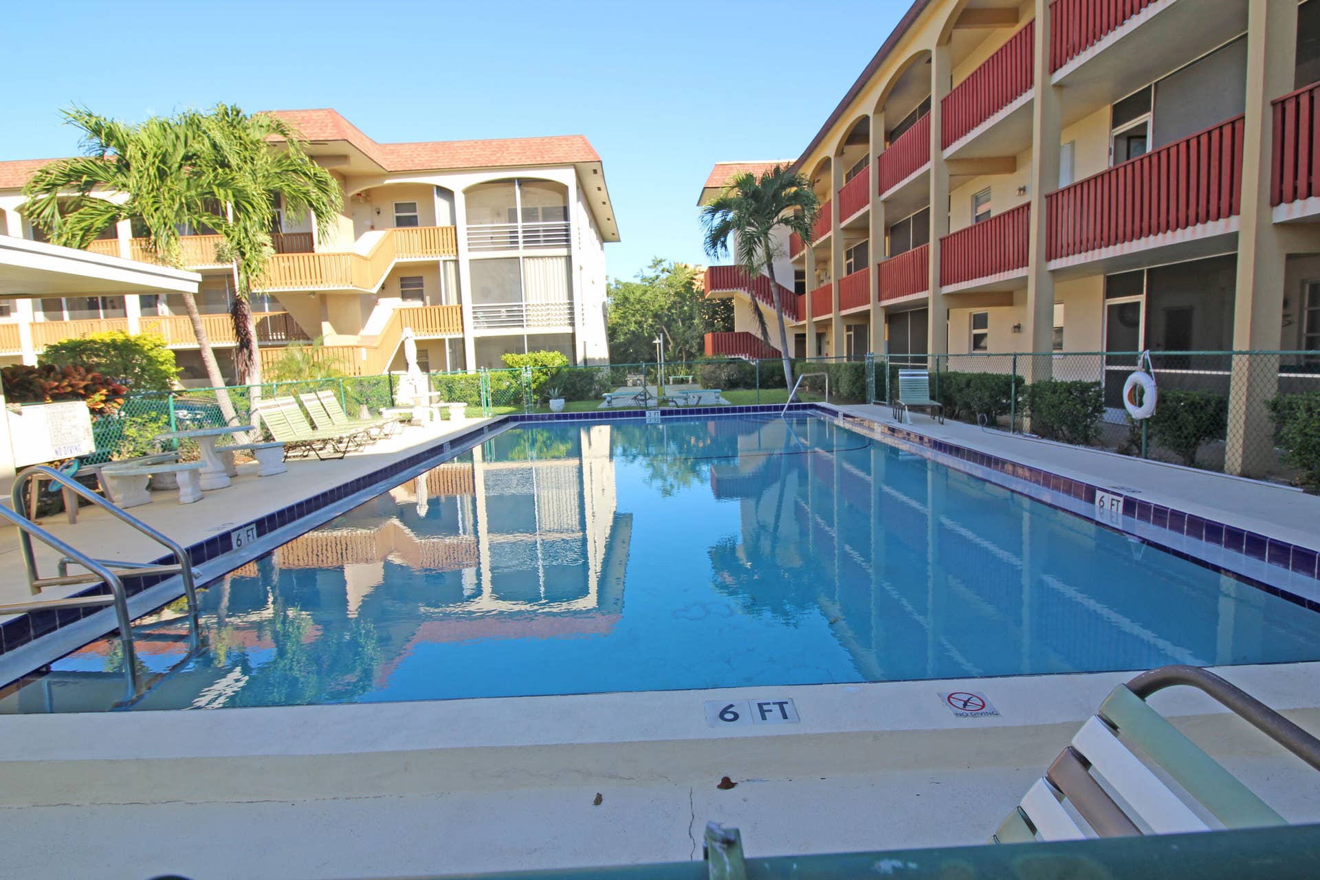 651 PINE Drive, #101, Pompano Beach, FL 33060 IMG_7438