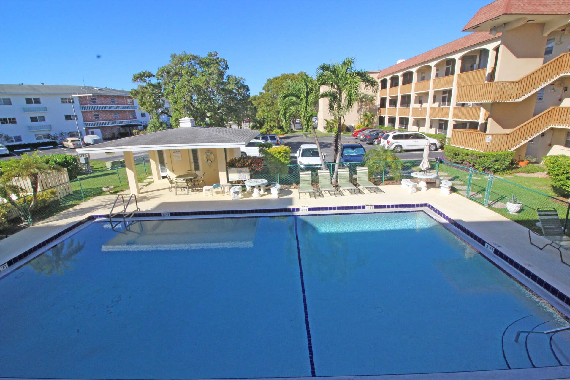 651 PINE Drive, #101, Pompano Beach, FL 33060 IMG_7491