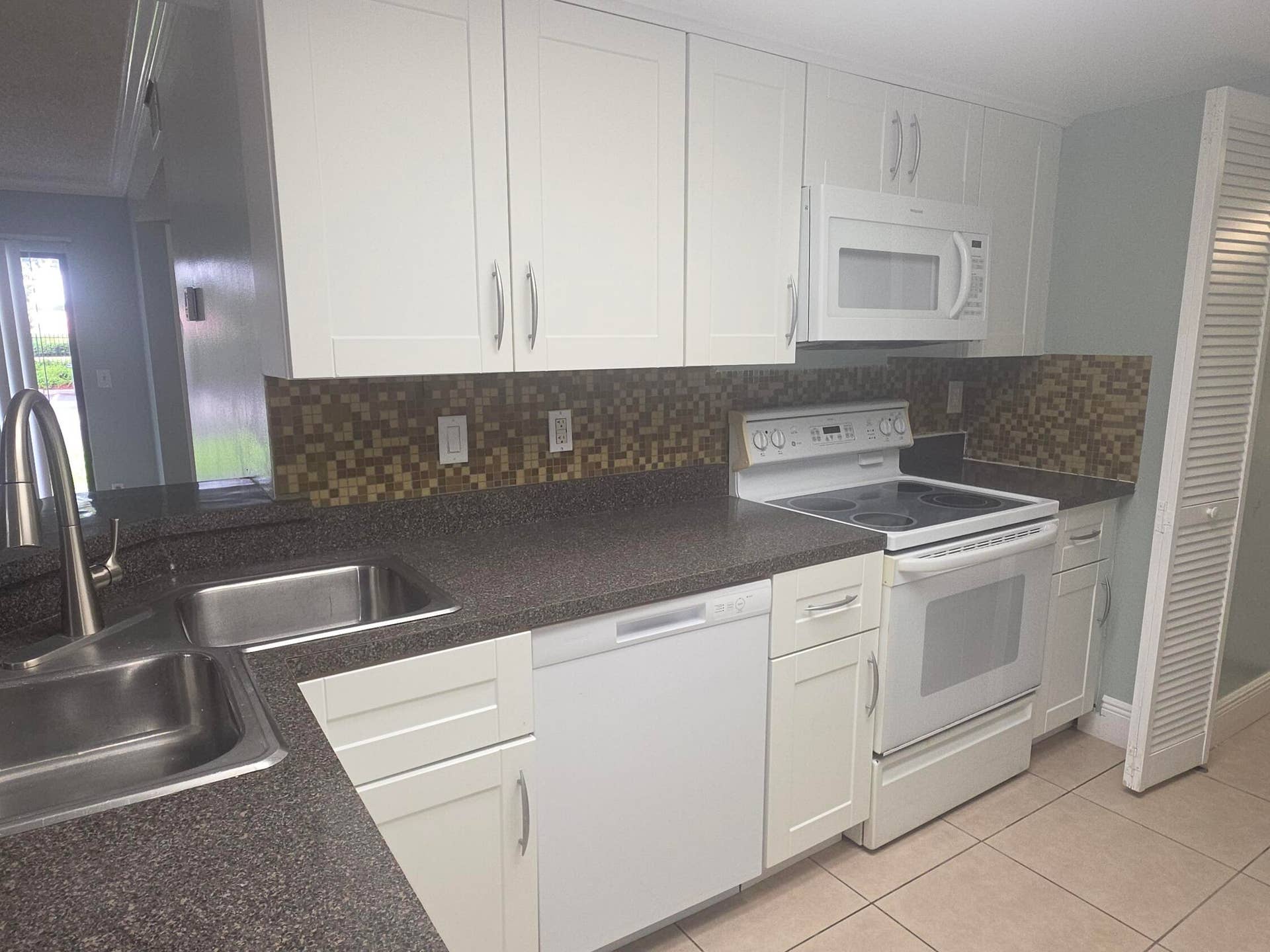 9166 W ATLANTIC Boulevard, #1612, Coral Springs, Coral Springs, FL 33071 20260802_095453