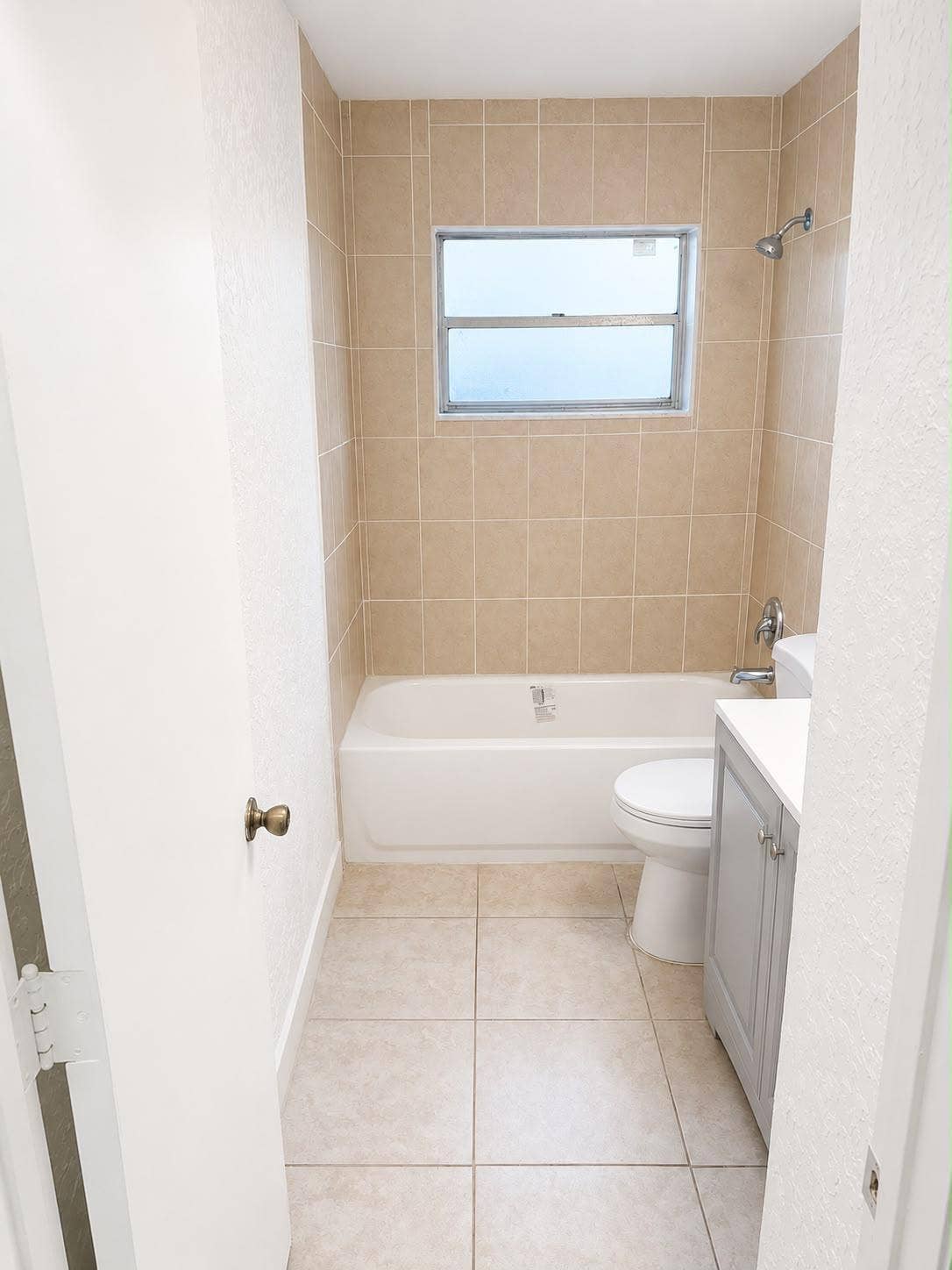 4261 NW 114th Terrace, Coral Springs, FL 33065 9cc11cdc-f387-4dc6-8d3d-04f6a3c07246