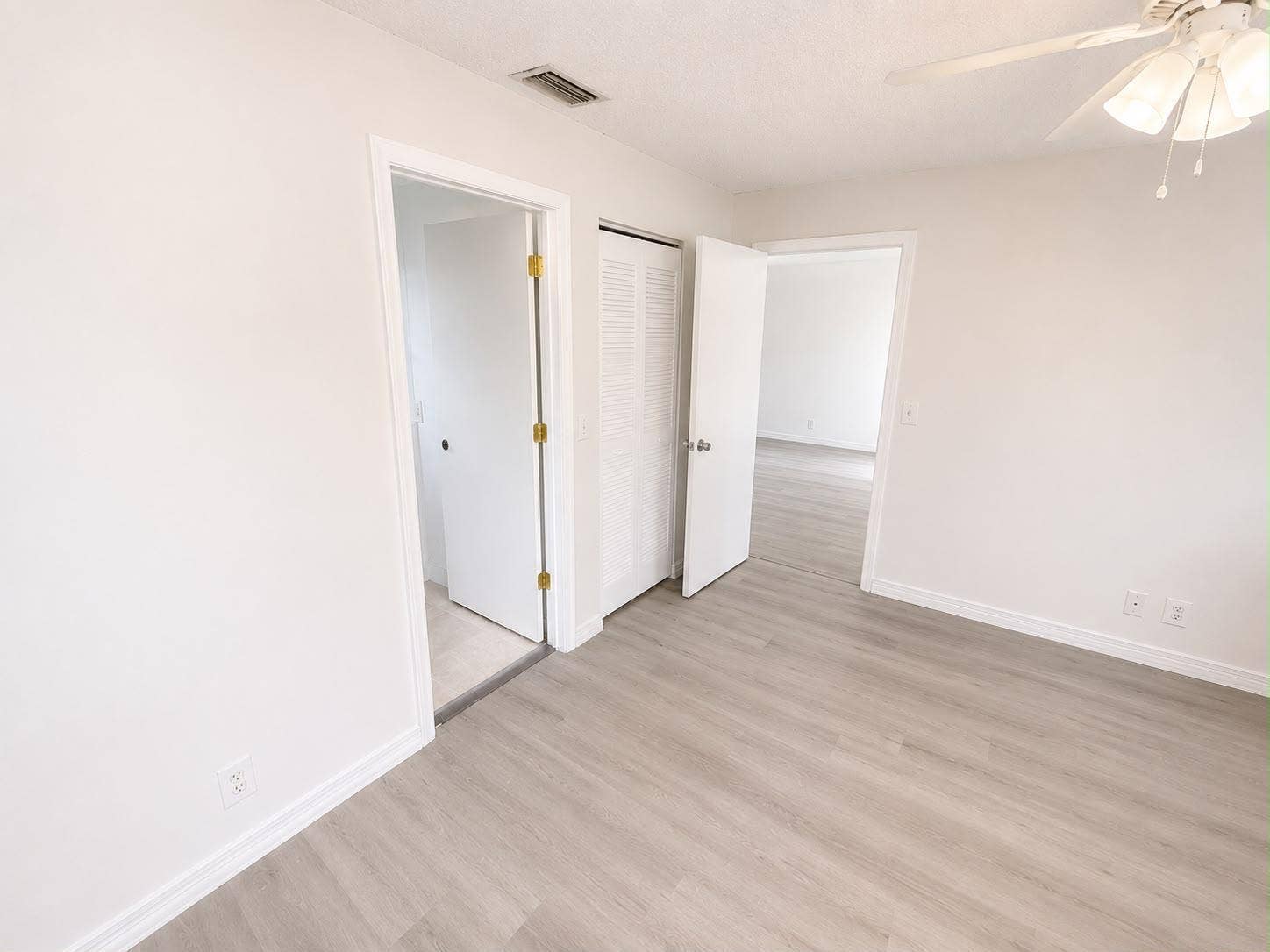 4261 NW 114th Terrace, Coral Springs, FL 33065 82b0527f-b0ce-4ce4-a626-c065e4a9cc68