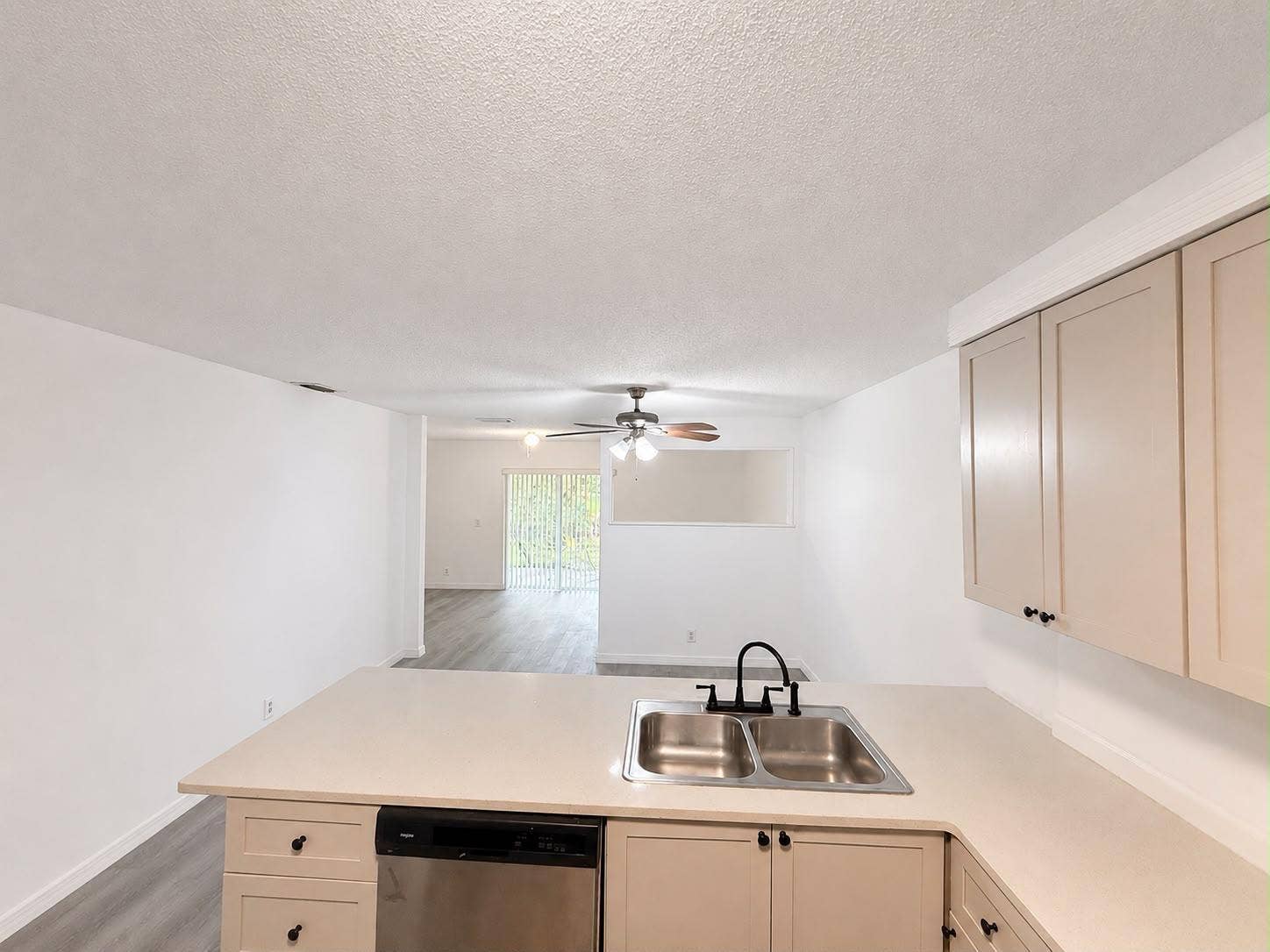 4261 NW 114th Terrace, Coral Springs, FL 33065 3a432492-8004-4e8c-a33f-17a1a8bf0309