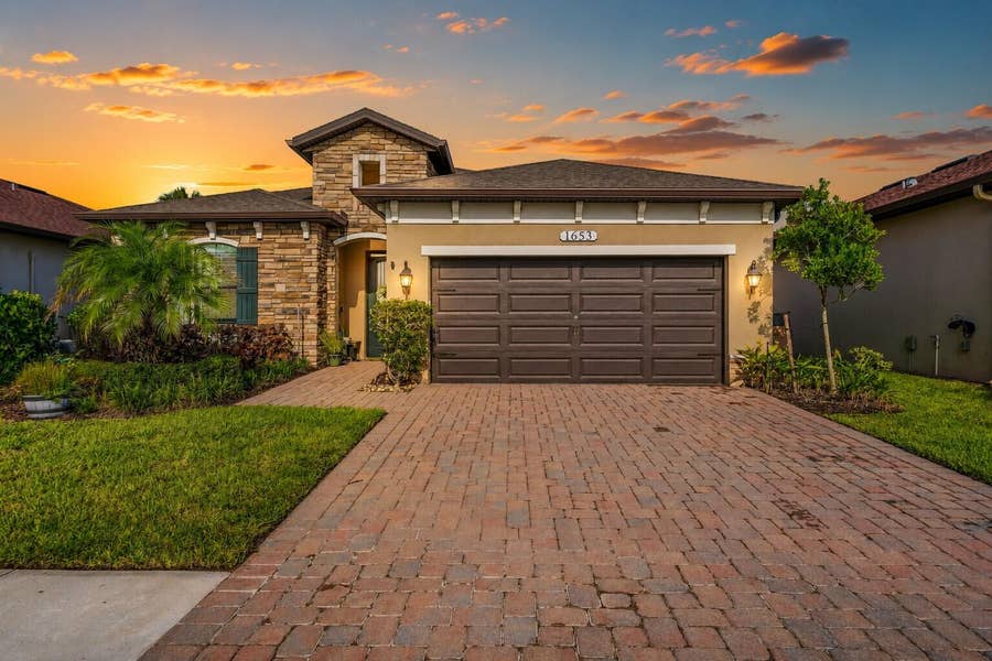 Property photo for 1653 Willows Square, Vero Beach, FL
