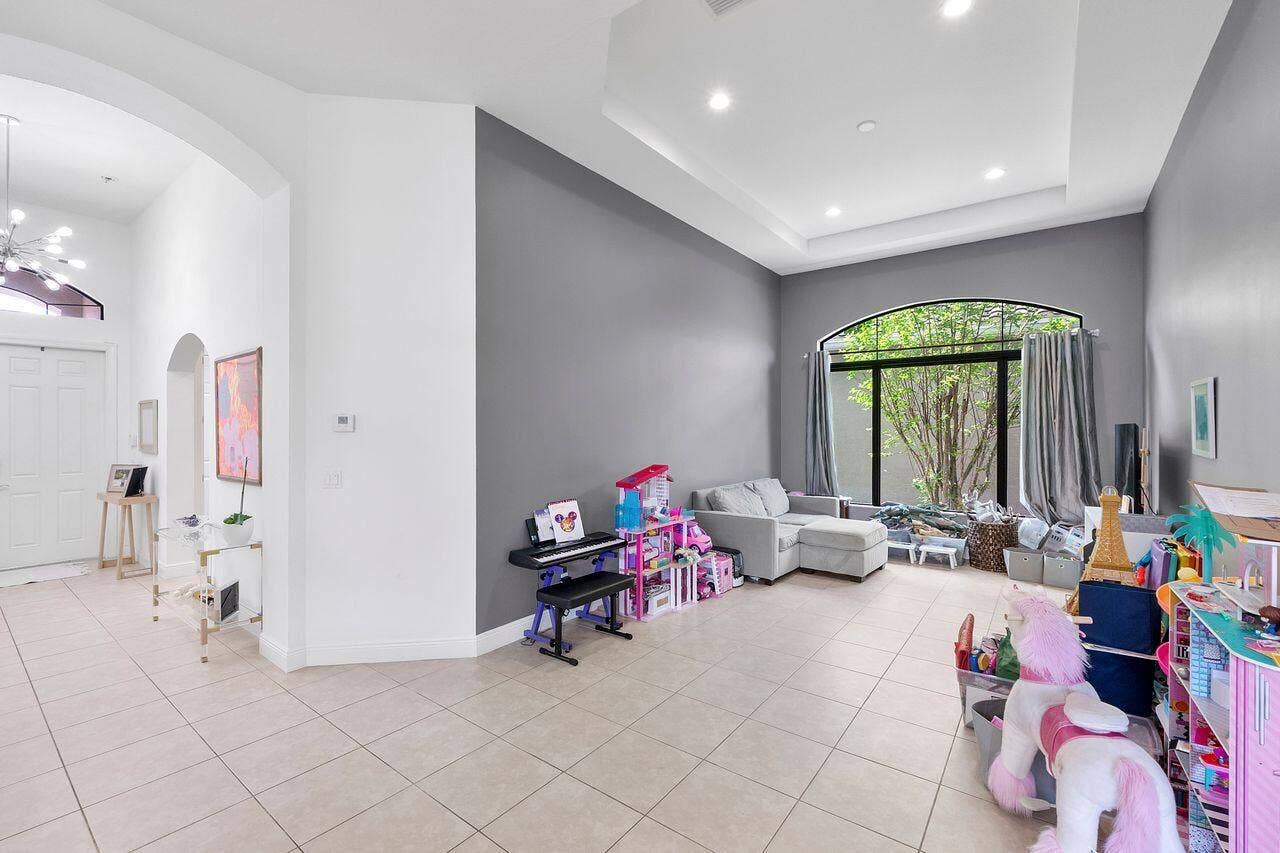 8251 CANOPY Terrace, Parkland, FL 33076 8251canopy27