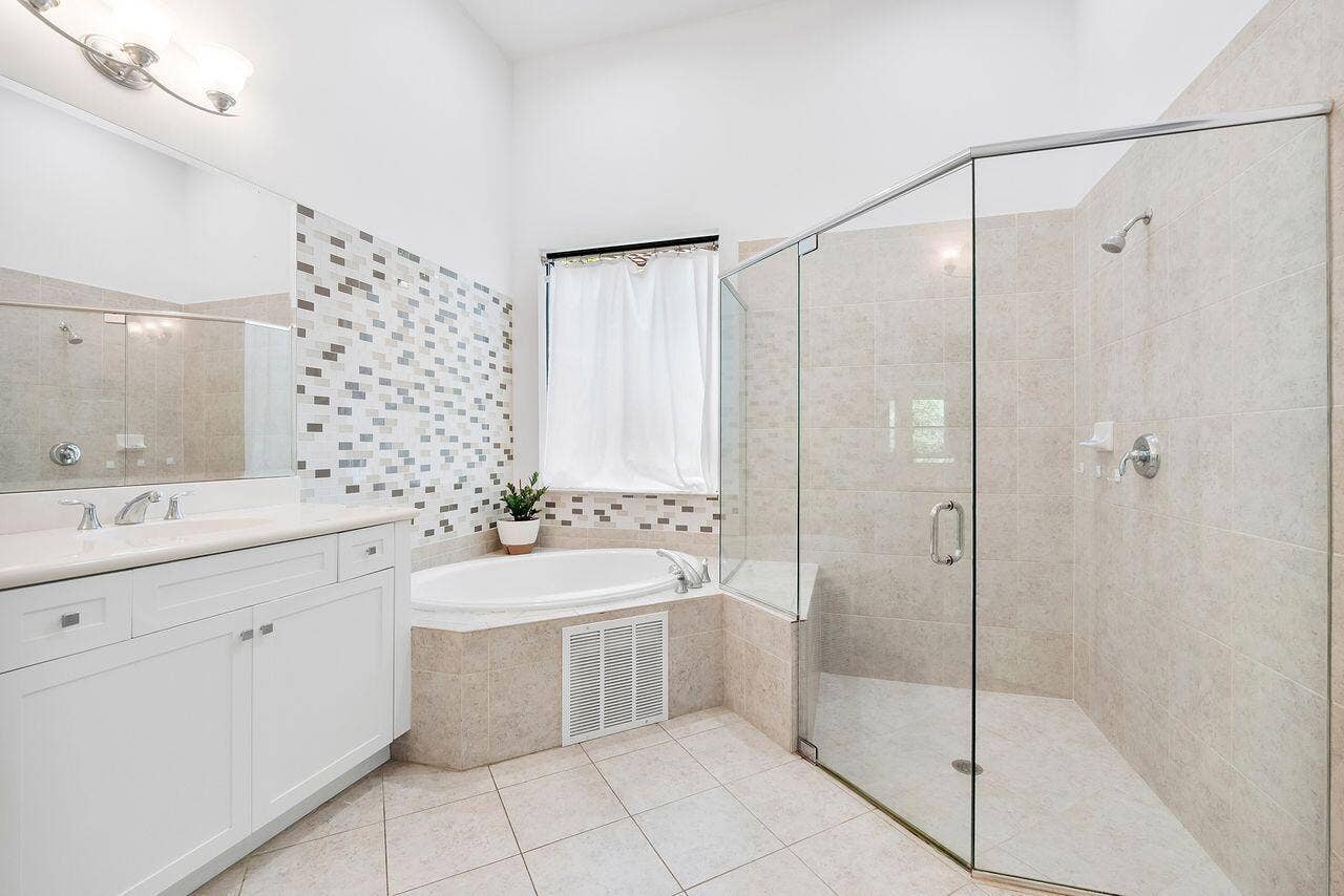8251 CANOPY Terrace, Parkland, FL 33076 8251canopy18