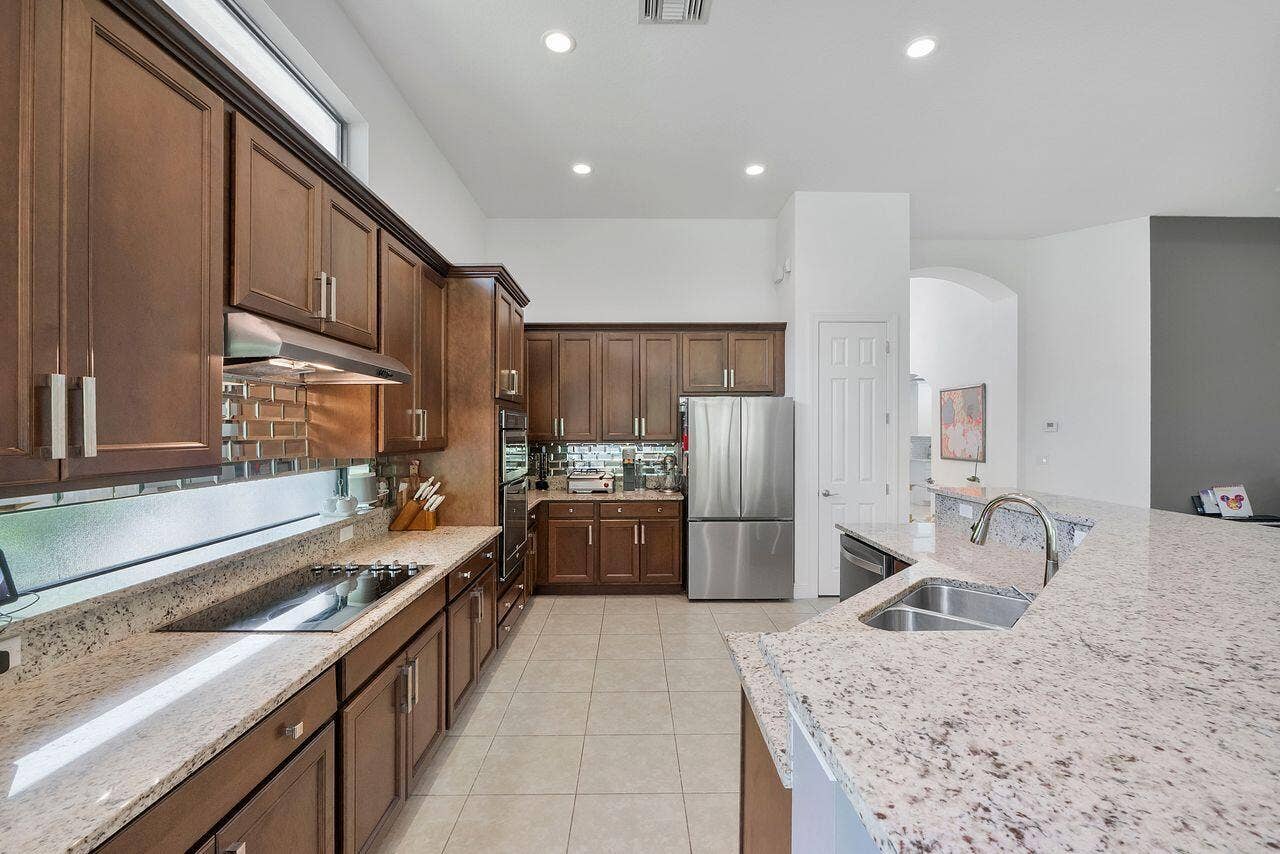 8251 CANOPY Terrace, Parkland, FL 33076 8251canopy23