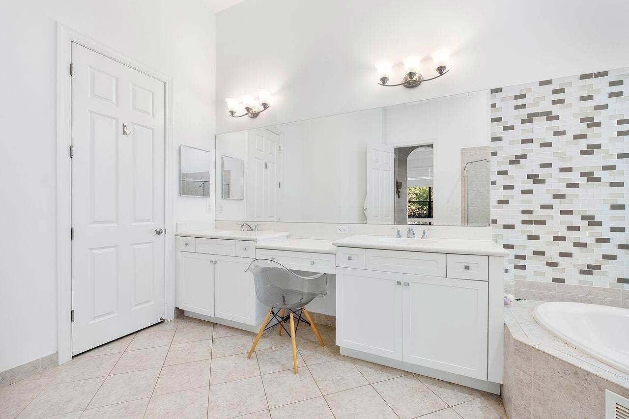 8251 CANOPY Terrace, Parkland, FL 33076 8251canopy17
