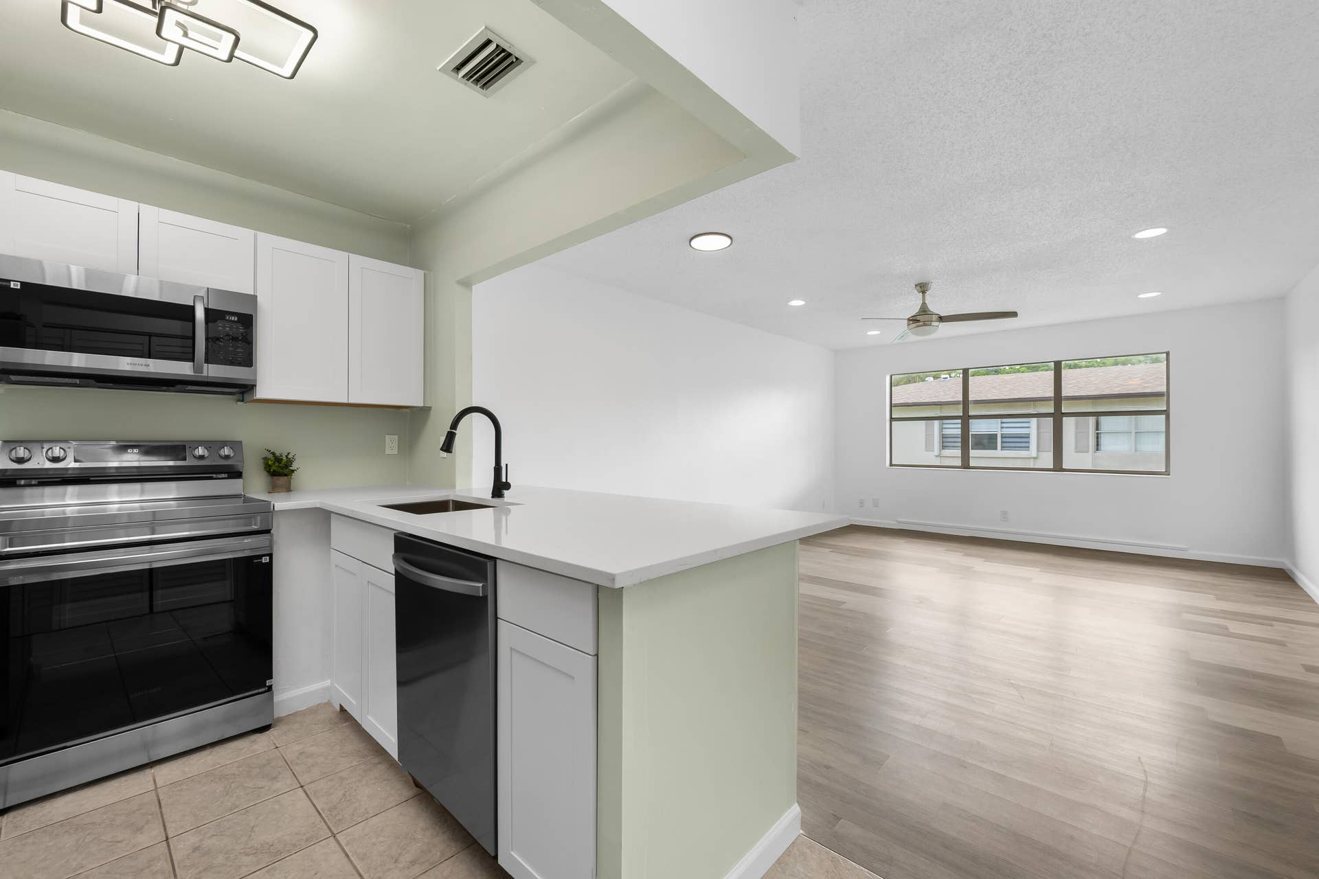 600 SE 2ND Avenue, #K22, Deerfield Beach, FL 33441 DSC_6165