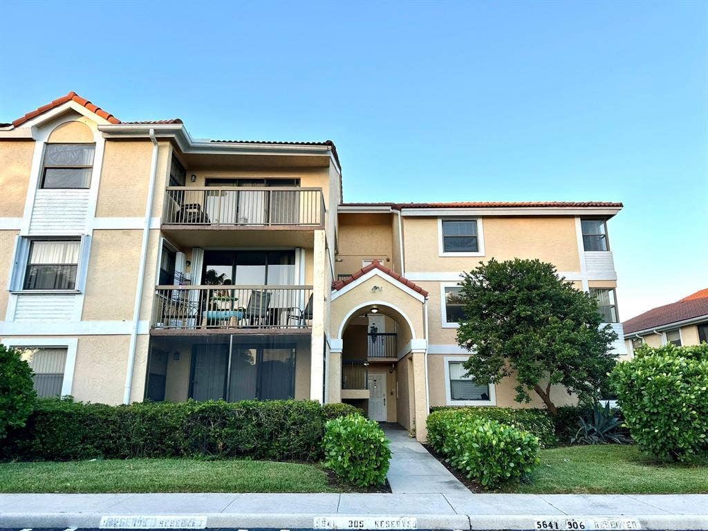 5641 RIVERSIDE Drive, #306B1, Coral Springs, FL 33067 Exterior Front
