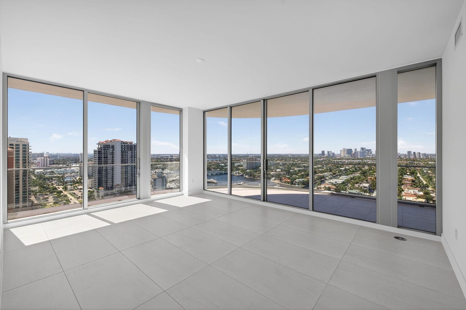 153 N Seabreeze Boulevard, #2202-S, Fort Lauderdale, FL 33304 Photo 24