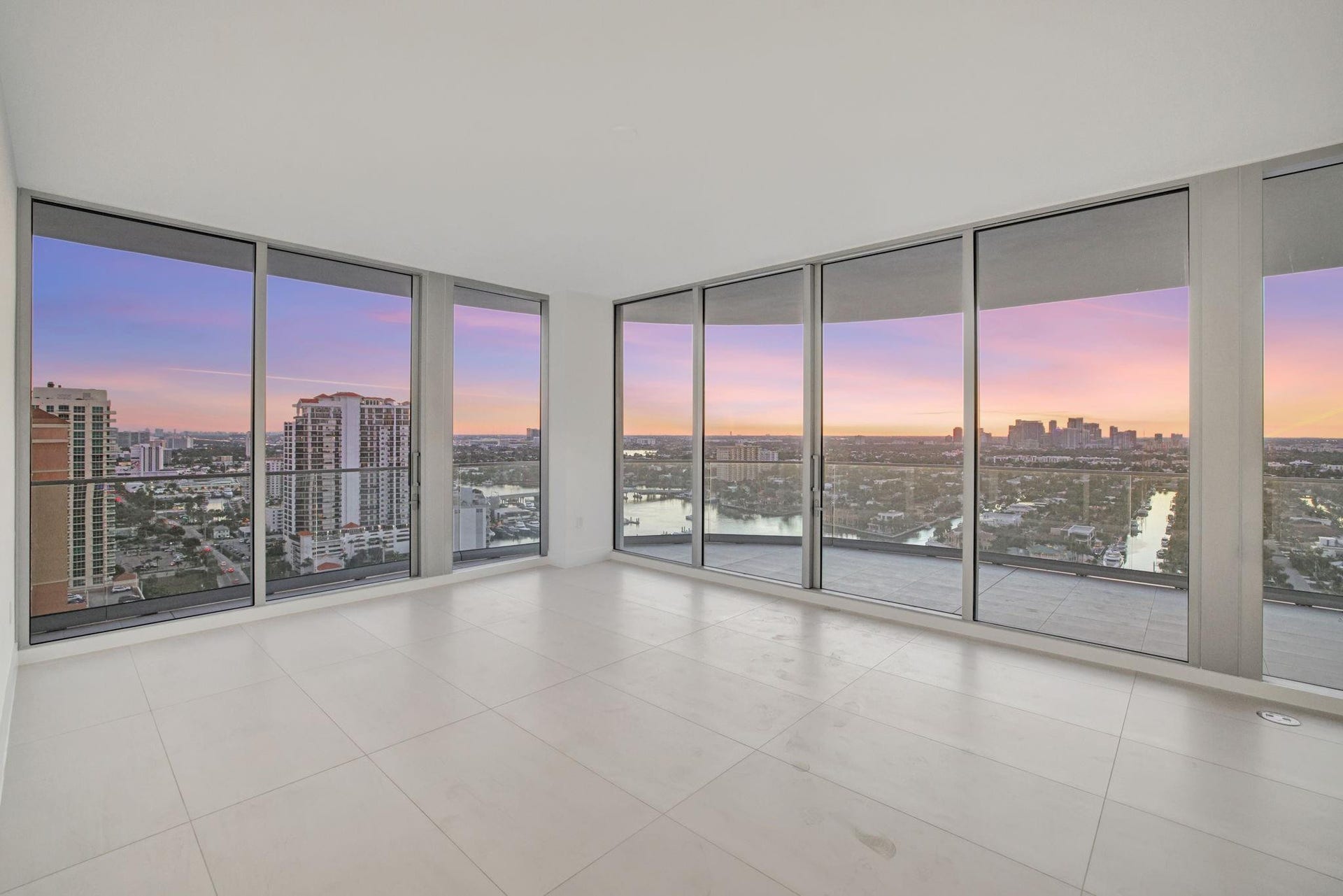 153 N Seabreeze Boulevard, #2202-S, Fort Lauderdale, FL 33304 Photo 22