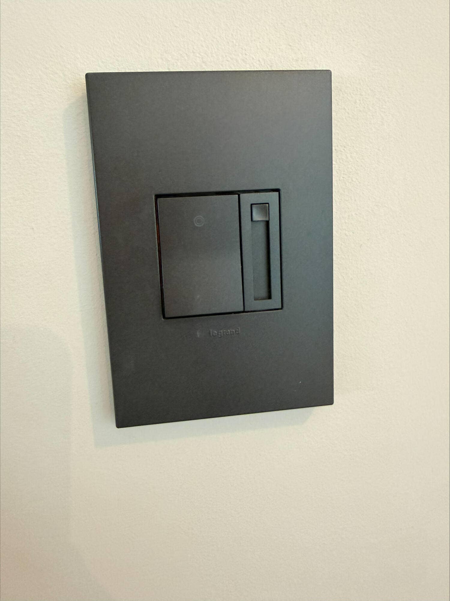 900 Citrus Isle, Fort Lauderdale, FL 33315 LeGarnde Switches throughout