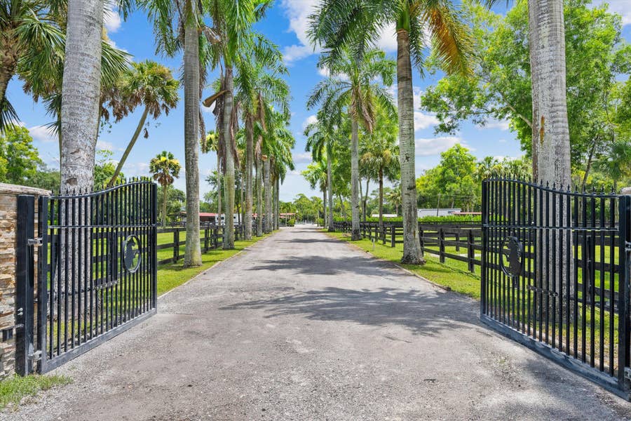 Property photo for 3570 B Road, Loxahatchee Groves, FL