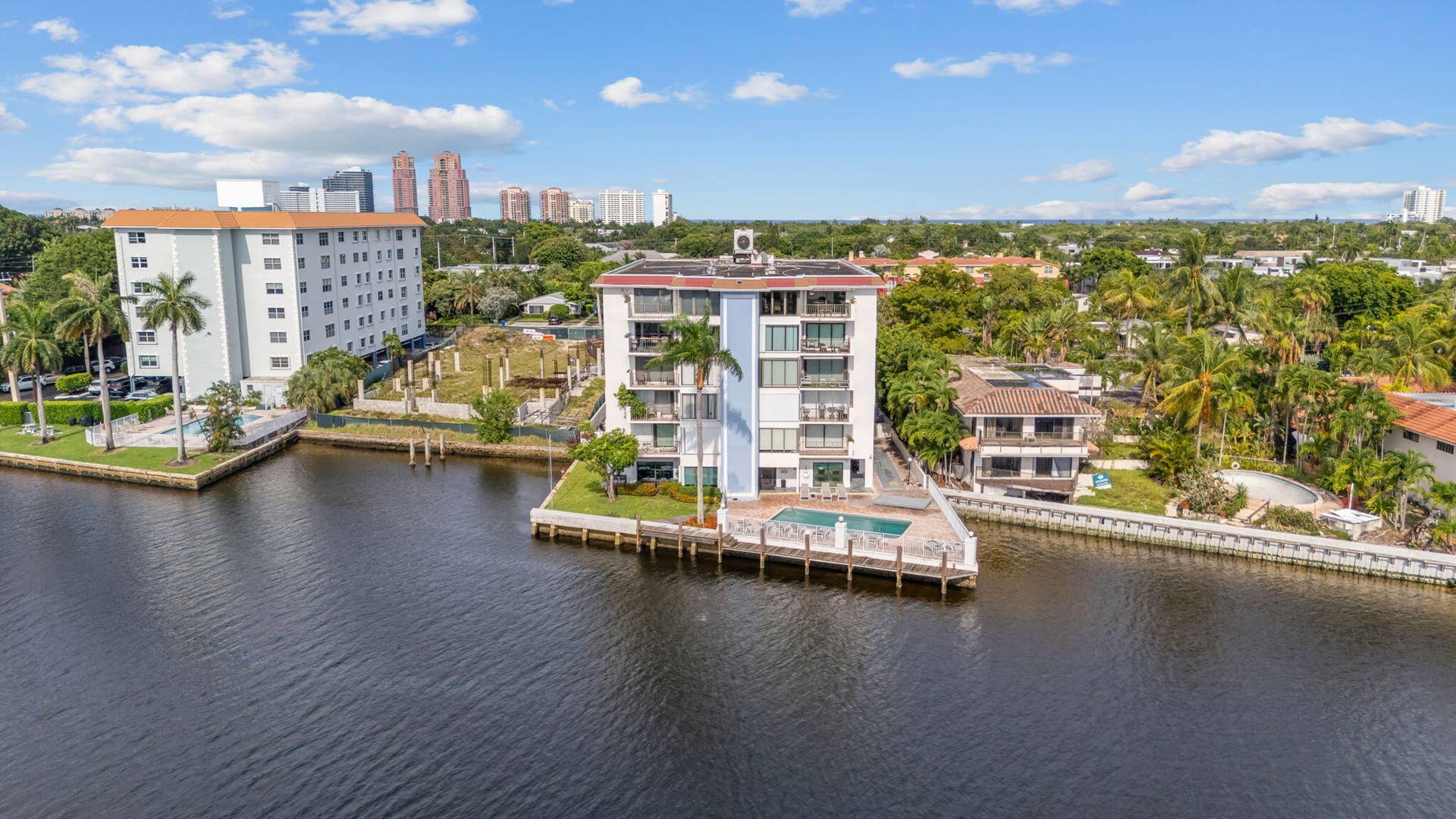 3-web-or-mls-1839 Middle River dr unit 5