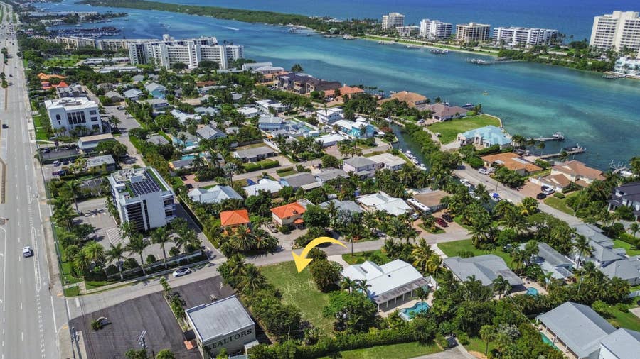 Property photo for 3442 Harbor Road S, Jupiter, FL