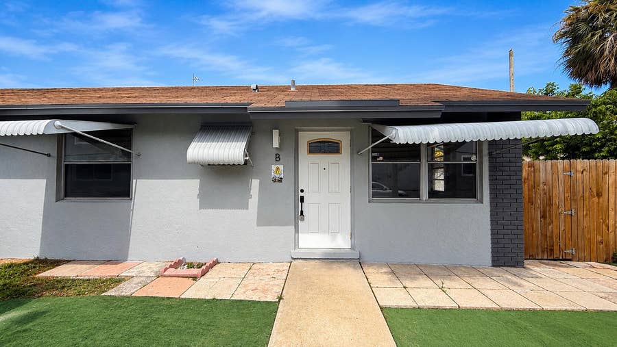 Property photo for 528 E Lakewood Road, #B, West Palm Beach, FL