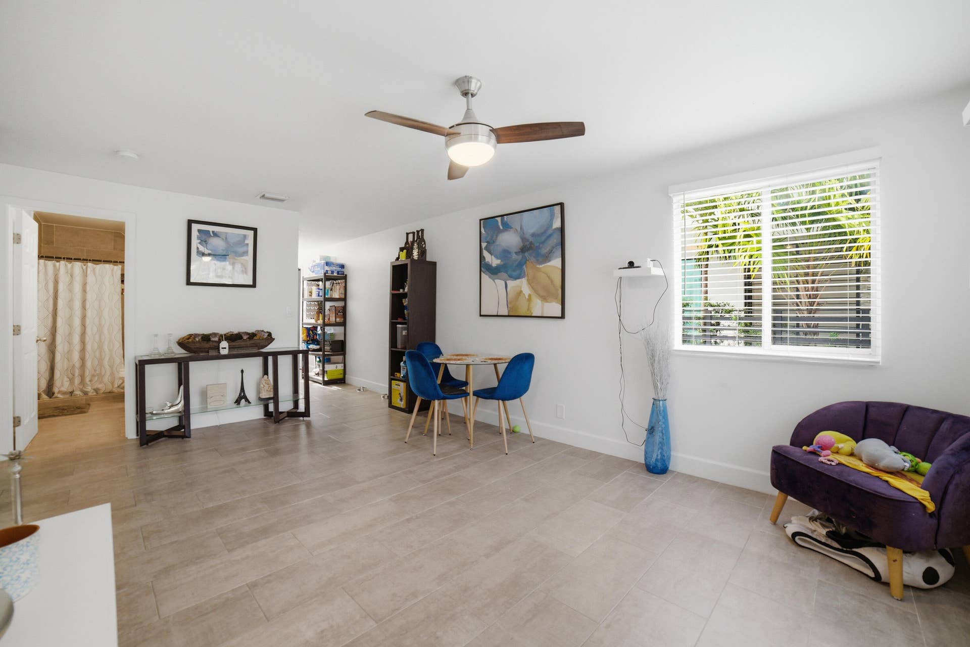 110 NE 16th Terrace, #1, Fort Lauderdale, FL 33301 Unit1-Livingroom-B (1)