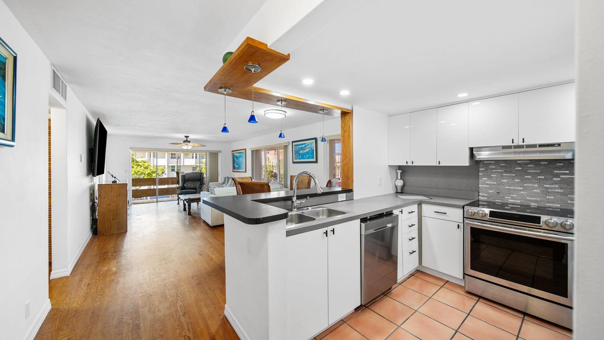 1700 SE 15TH Street, #302, Fort Lauderdale, FL 33316 Photo 4