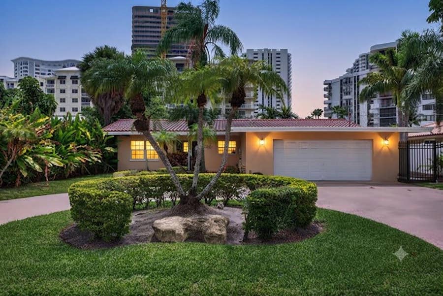 Property photo for 1390 E Terra Mar Drive, Pompano Beach, FL