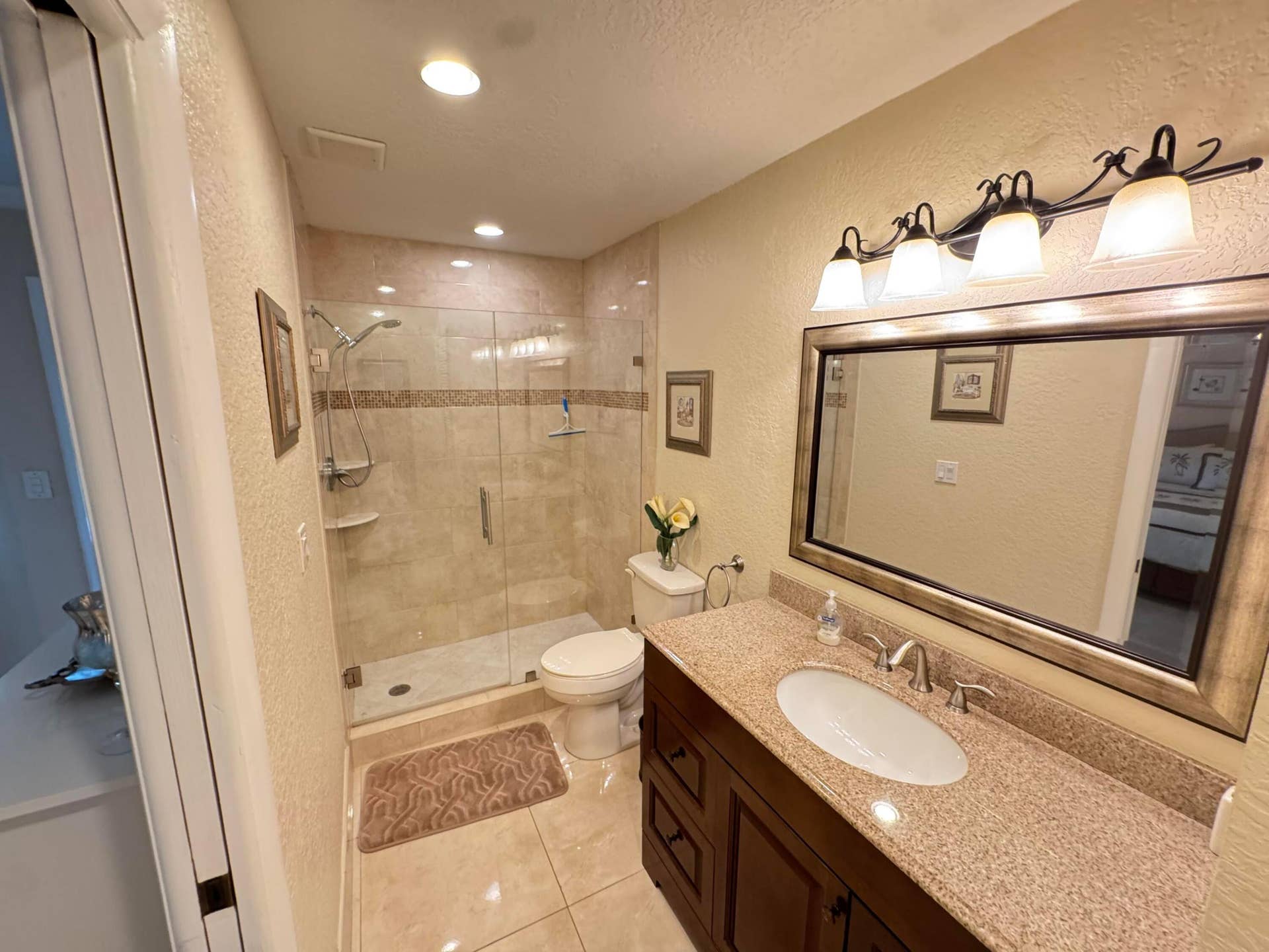512 High Point Drive, #C, Delray Beach, FL 33445 IMG_8422