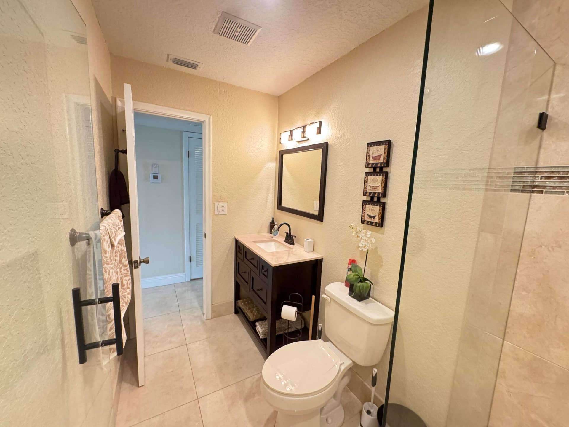 512 High Point Drive, #C, Delray Beach, FL 33445 IMG_8374