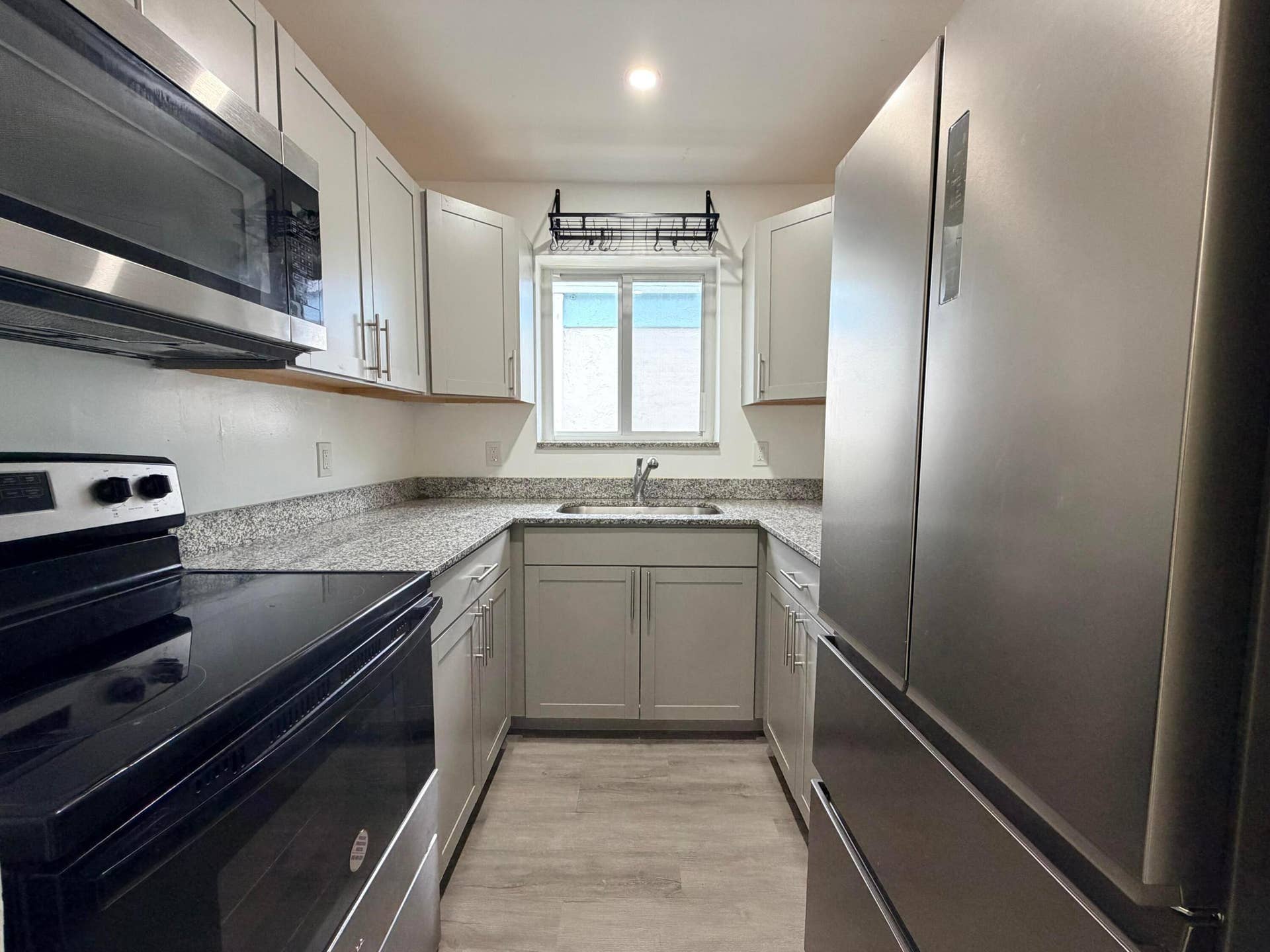 1853 Madison Street, #1, Hollywood, FL 33020 Kitchen