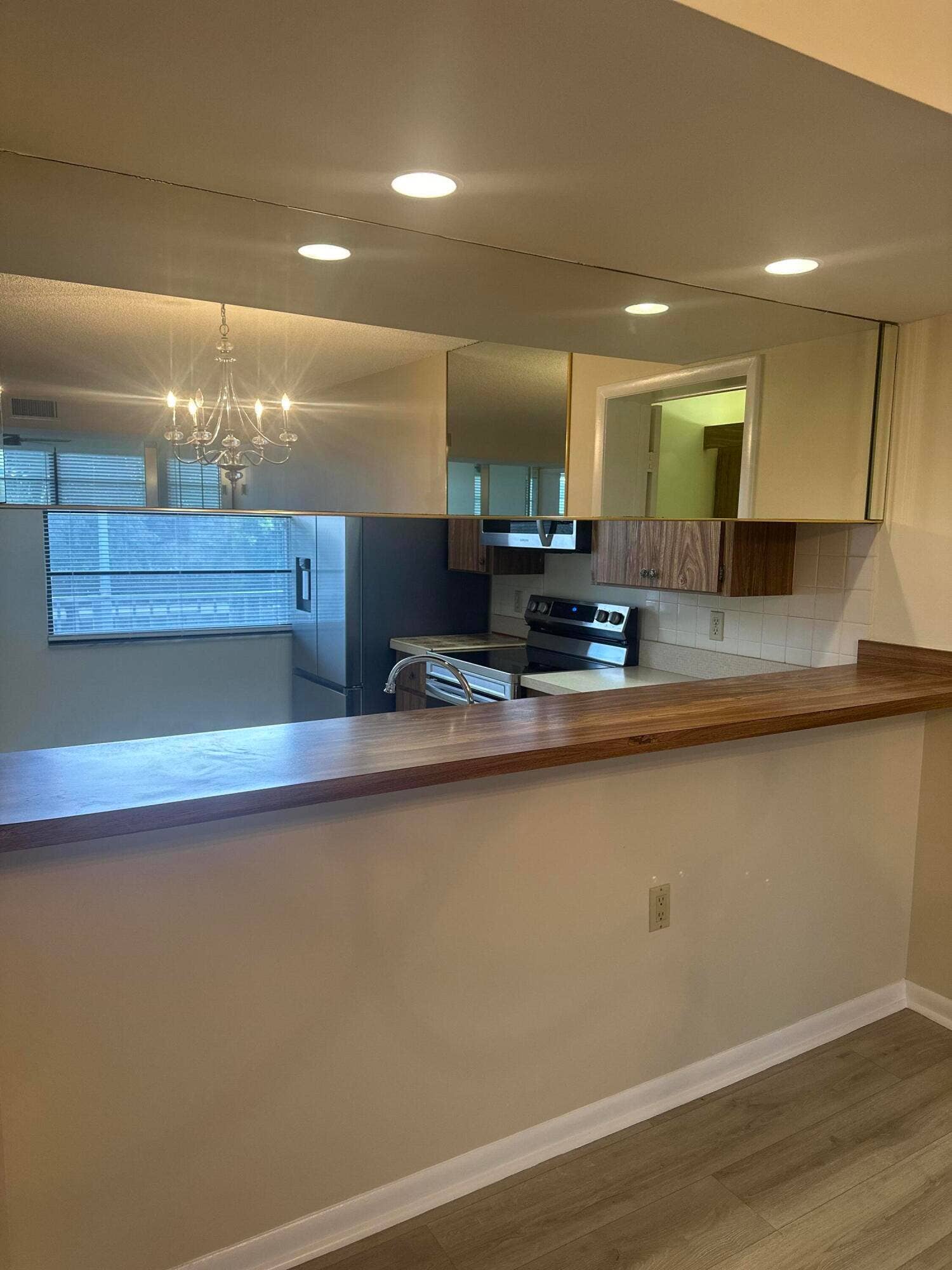 3507 VILLAGE Boulevard, #302, West Palm Beach, West Palm Beach, FL 33409 IMG_6667