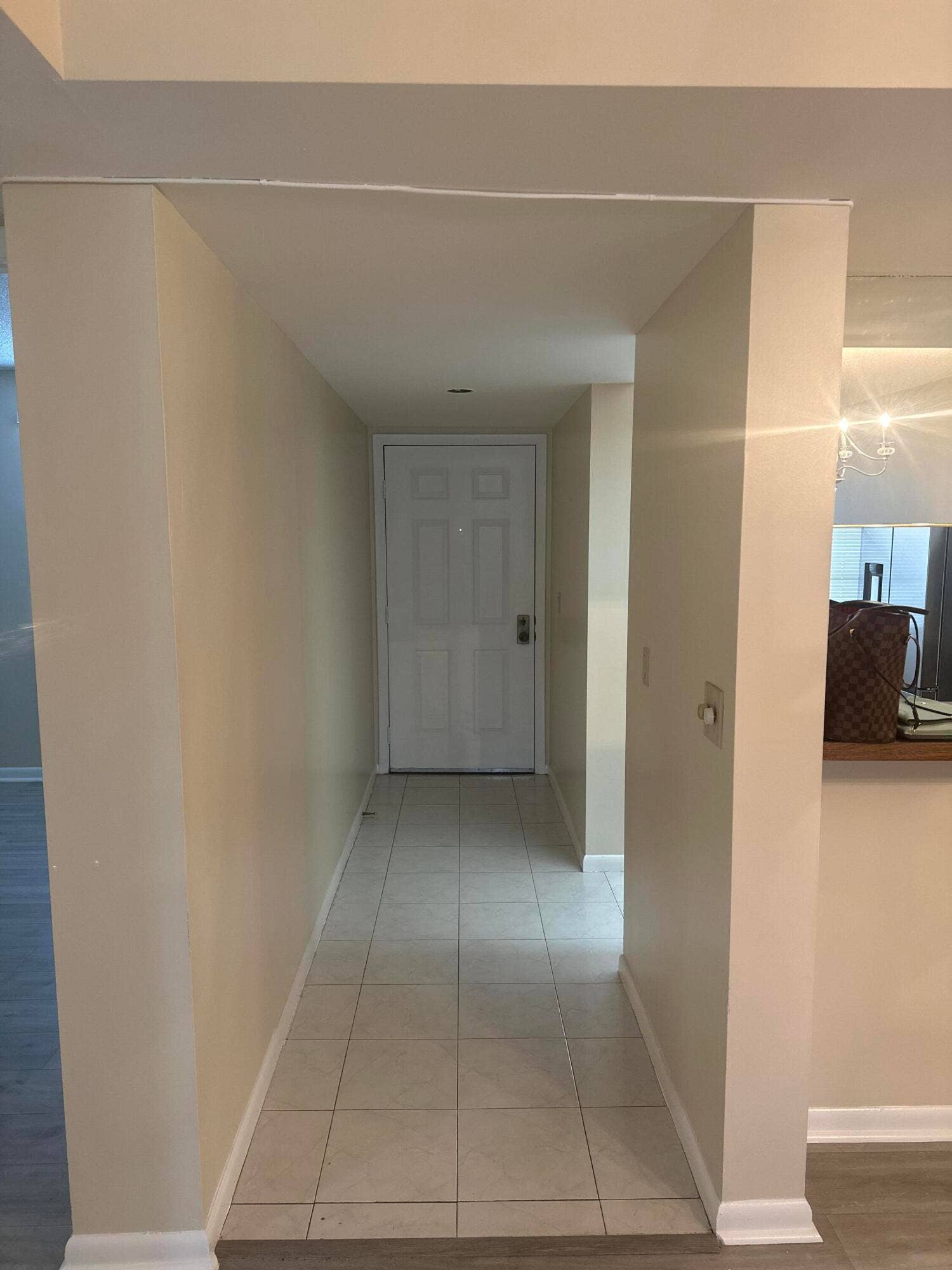 3507 VILLAGE Boulevard, #302, West Palm Beach, West Palm Beach, FL 33409 Entry