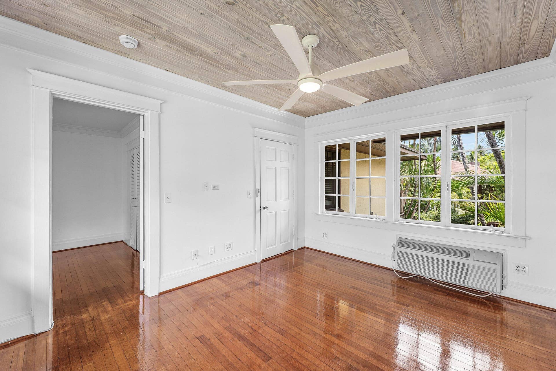 232 Australian Avenue, #3, Palm Beach, FL 33480 024-232AustralianAvenue-3-PalmBeach-FL-3