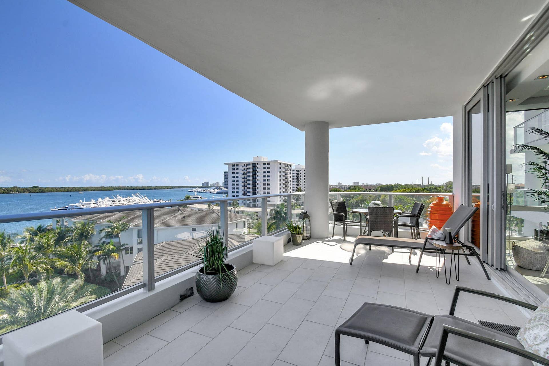 2 WATER CLUB Way, #601, North Palm Beach, FL 33408 19-web-or-mls-Apartment (19)