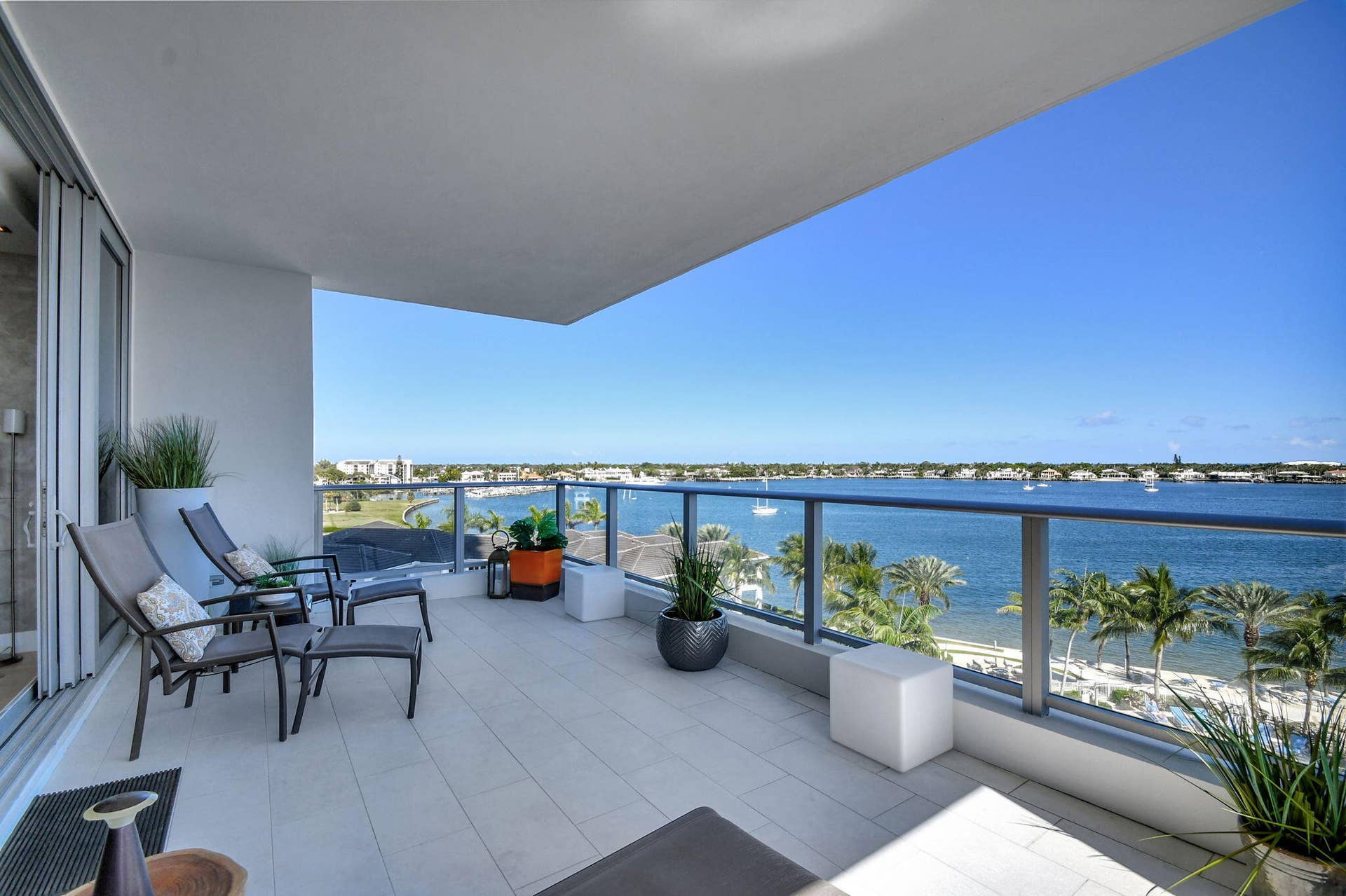 2 WATER CLUB Way, #601, North Palm Beach, FL 33408 Northeast view