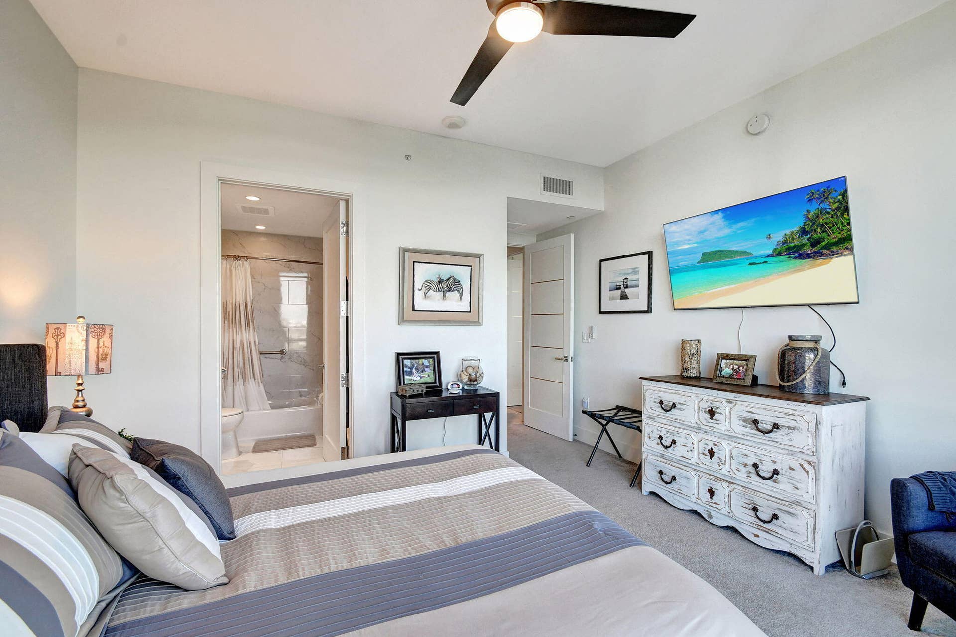 2 WATER CLUB Way, #601, North Palm Beach, FL 33408 41-web-or-mls-Apartment (41)