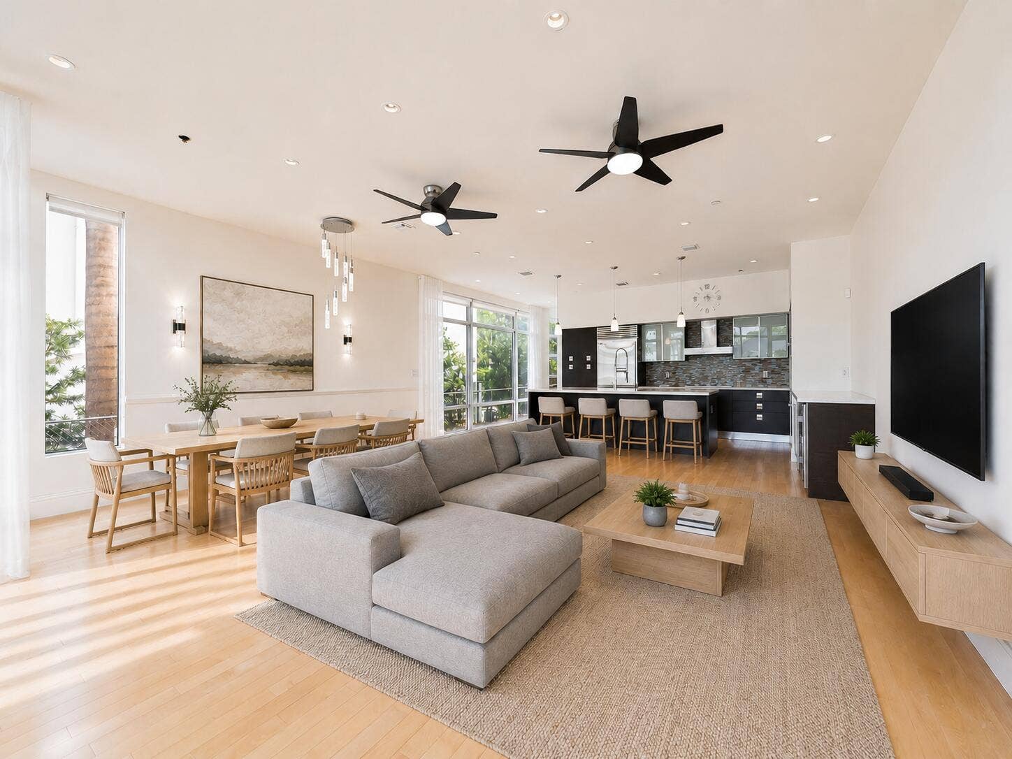 215 Hendricks Isle, Fort Lauderdale, FL 33301 Living Room 2